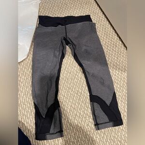Lululemon leggings size 6